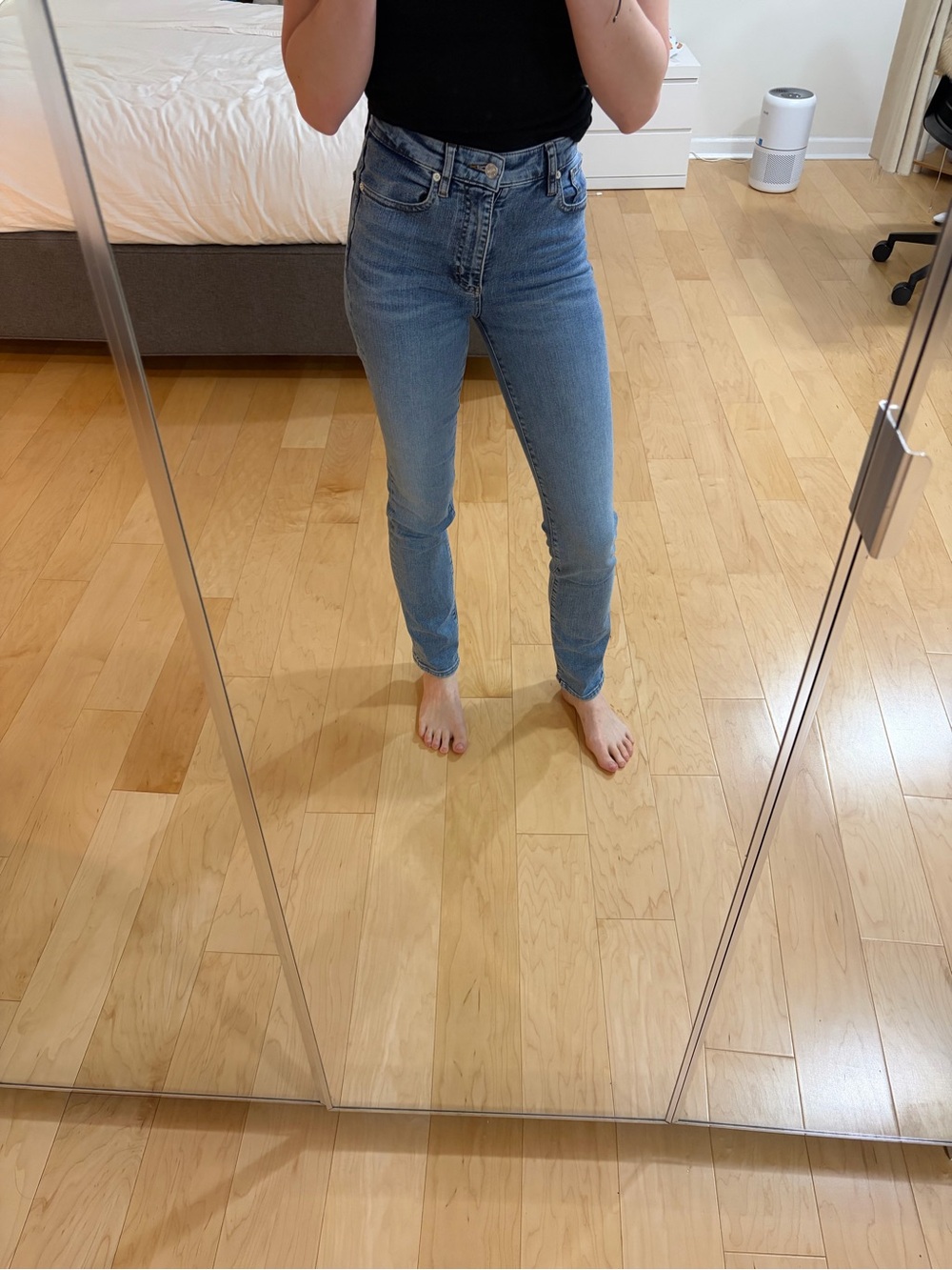 The Pencil Frame straight leg jeans